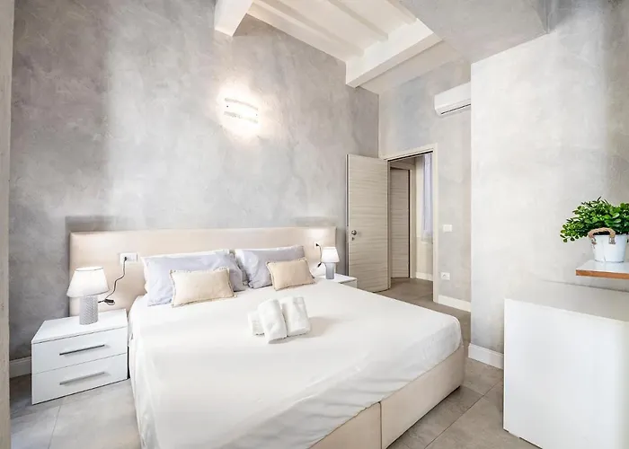 5 Minuti - Duomo Tripla Luxury Appartamento